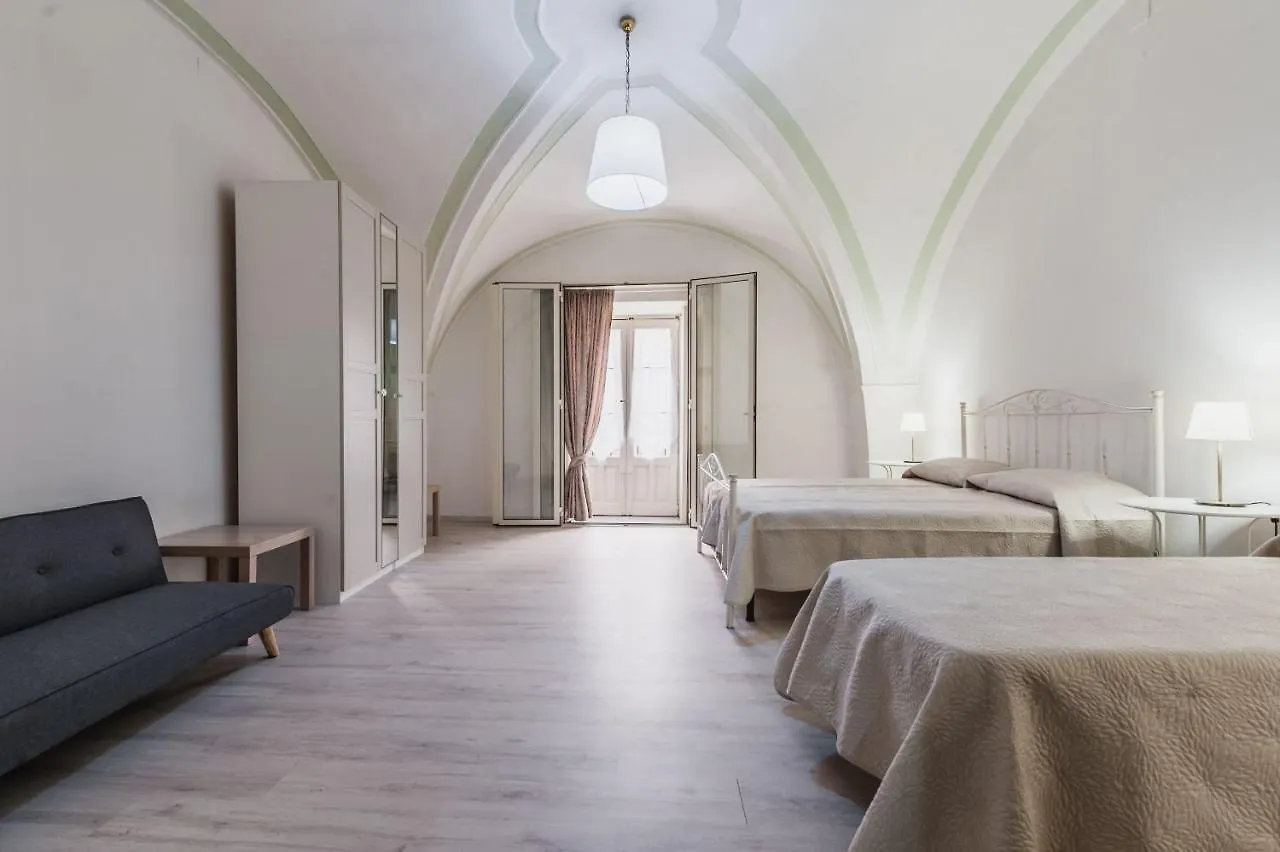 Apartment Manzoni 40 By Wonderful Italy カターニア